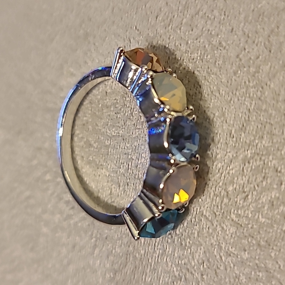4 RING BUNDLE OF FASHION RINGS ALL SIZE 7 - Picture 16 of 16